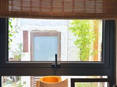 -邊城書店