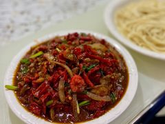 辣子肉拌面-托克逊老四号餐厅