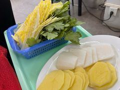 -花苑美食横琴生蚝火锅(拱北粤华路店)