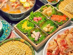 -尚尚仙·酸汤猪手·猪肚鸡火锅(华联万柳购物中心店)