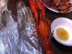 -虾弄弄海派小龙虾·牛羊蝎子火锅