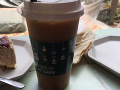 -有猫主题·治愈系猫咖(曾厝垵店)