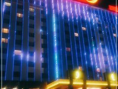 -天下凤凰大酒店