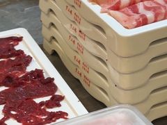 -罗二娘·鲜切牛自助火锅(罗湖东门步行街店)
