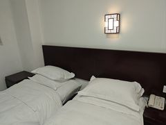 -黄山光明顶山庄