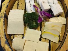 -滇釜火锅·能喝汤的火锅(车公庄店)