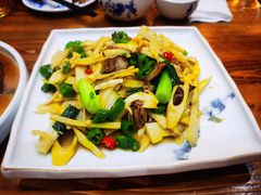 -下梅人家土菜馆(历史文化餐厅度假区店)