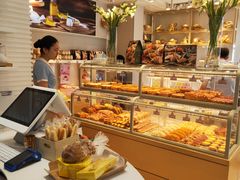 面包甜点陈列柜-好利来(抚顺万达店)