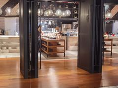 -杭州临平万丽酒店·燃餐厅(人民大道店)