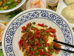 -李与白包子铺(桐梓林店)