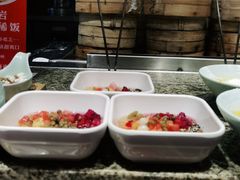 -野山舂·贵州现舂酸汤火锅(鸿通城店)