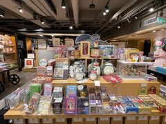 -猫的天空之城概念书店(苏州诚品店)