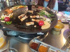 -豚豚家돈돈가韩国锅盖烤肉(新北万达店)