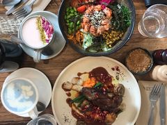 -FLOVIE FLORIST CAFE