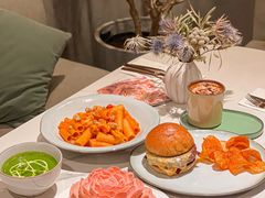 -潮一不贰·法式甜品·生日蛋糕·西式简餐(外滩店)