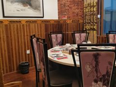 包厢-霸王牛火锅烤肉(八廓商城店)