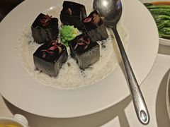 -桂满陇·海市蜃楼·黑金(国金店)