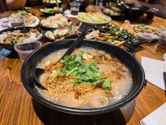 大肠蚵仔面线-大三元台湾鲁肉饭(沙井新桥店)