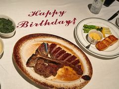 -Wolfgang’s Steakhouse 沃夫冈牛排馆(上海白玉兰广场店)