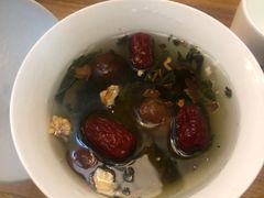 -百年吾吾子手抓肉羊羔肉(山西巷店)