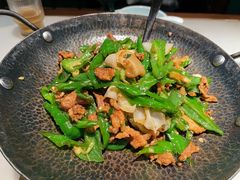 -佬麻雀·剁椒鱼头(京基KK One店)