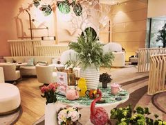 -MEET缘燕窝甜品&Tang's cake(华润万象城店)