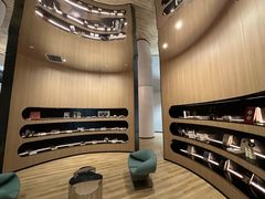 -涨巢·潮玩水疗局