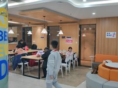 -沃尔得国际英语(泉城路校区)