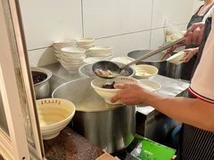 -文山荷鲜居(翠湖店)