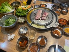 -姜虎东白丁烤肉(虹桥天地店)