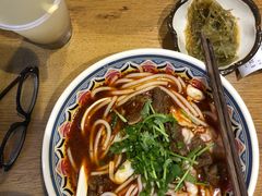 -鑫花溪牛肉米粉(人民广场店)