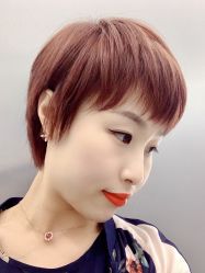 -银星女王公园发型艺术沙龙