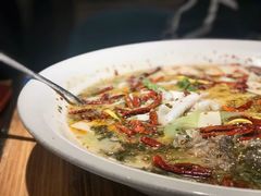 -江湖情酸菜鱼(万菱汇店)