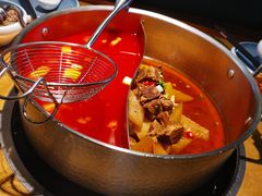 番茄鸳鸯锅-左庭右院鲜牛肉火锅(南通CBD大有境店)
