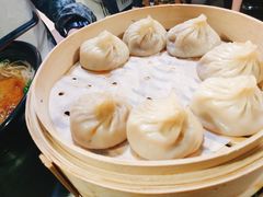 小笼包-老上海食惠裡小籠包生煎包