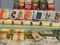 -上海虹口糕团(福州路店)
