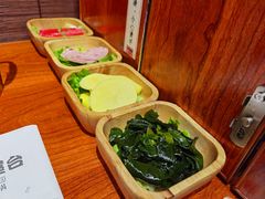 -独食火锅·半米屋台(直营总店)