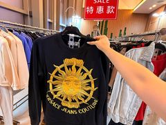 -广州周大福金融中心