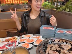-黑金·寻焰自助百汇·烤肉·火锅(中街店)