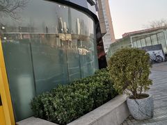 -麦当劳(展览路店)