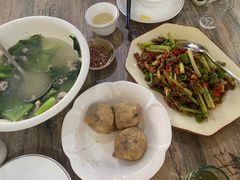 -南雄雄州土菜餐厅(粤北大厦店)