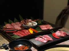 -炼火烤肉店