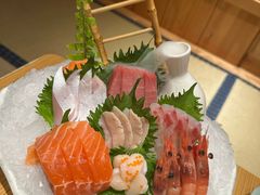 -花和海鲜自助(梅江店)