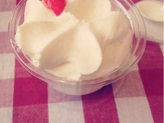 iphone_upload_pic-红宝石·鲜奶小方·海派西点房(金杨店)