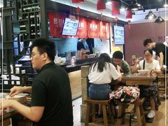 -双燕楼·手工馄饨·汤面小吃(世纪汇店)