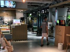 -F+轻食健身赋能空间(中华北路国贸商场店)