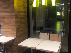 -麦当劳(虹梅路地铁站店)