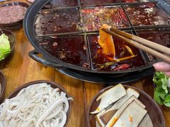 -正南齊北重庆老火锅(光华村直营店)