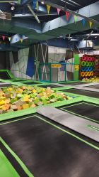 -反弹蹦床公园·亲子乐园·团建·派对(尚品奥莱店)