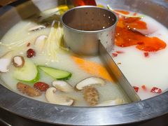 -佬土鹅肠火锅(解放路店)